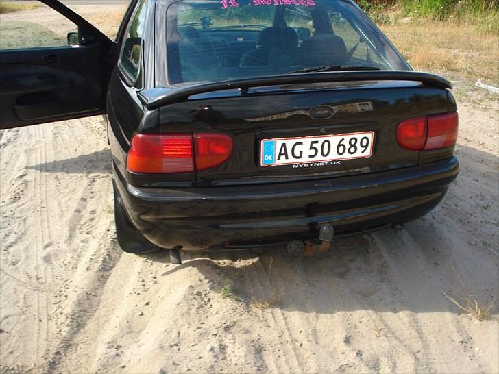 Ford Escort 1,4i CLX  billede 4