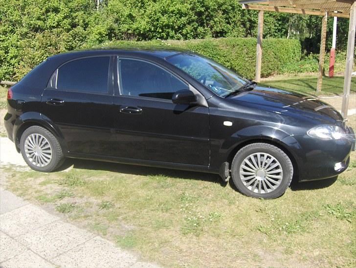 Chevrolet Lacetti. " BYTTET " - Efter polering i solskin. :) billede 6