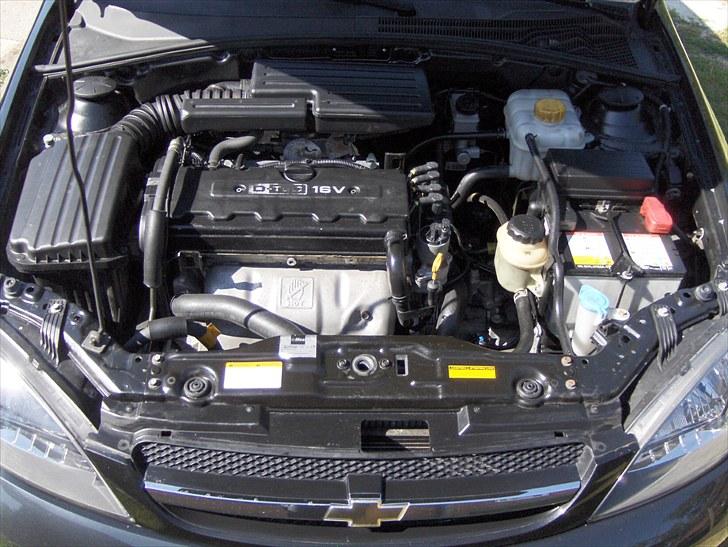 Chevrolet Lacetti. " BYTTET " - Hjertet.... Efter motorvask.. billede 7
