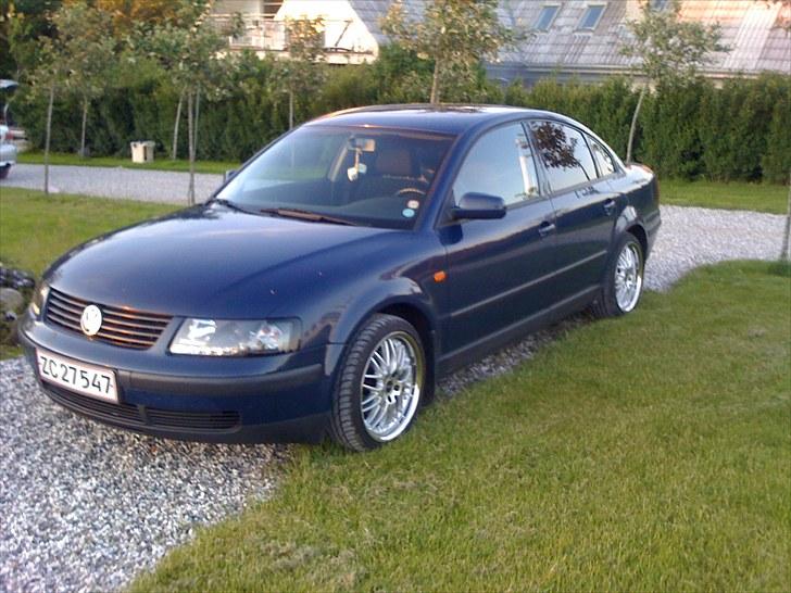 VW Passat1.8 20V SOLGT! billede 1