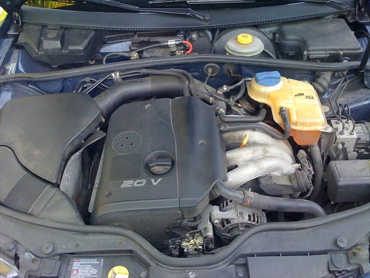 VW Passat1.8 20V SOLGT! billede 10