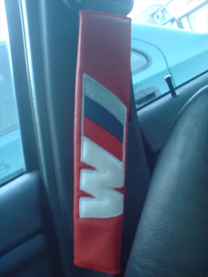 BMW E36 M52 - ///M-selepuder i rødt håndsyet læder. billede 15