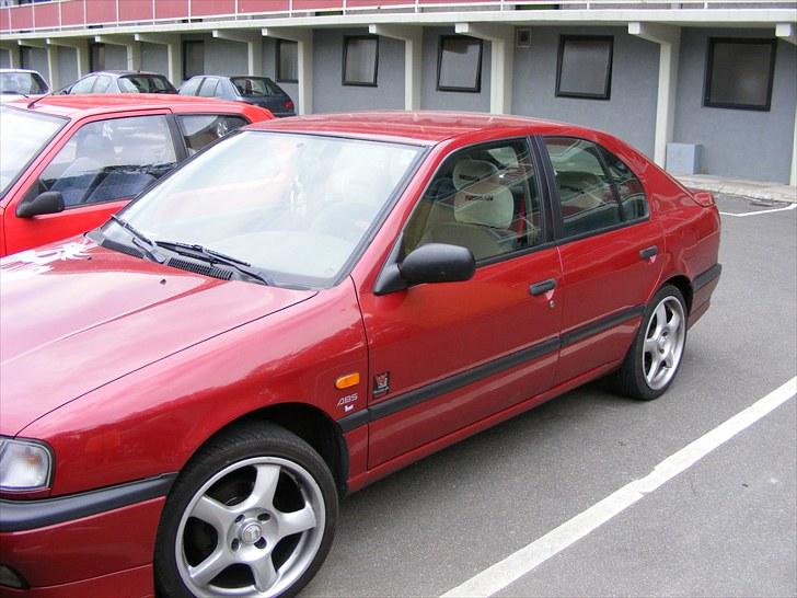 Nissan Primera Mk I 1,6i LX HB billede 2