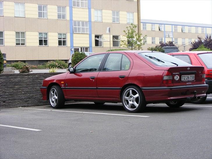 Nissan Primera Mk I 1,6i LX HB billede 3