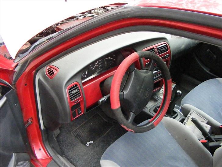 Nissan Primera Mk I 1,6i LX HB billede 5