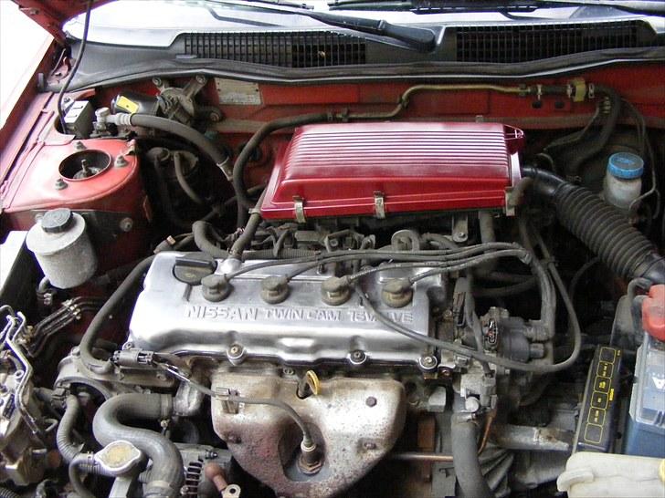 Nissan Primera Mk I 1,6i LX HB billede 6