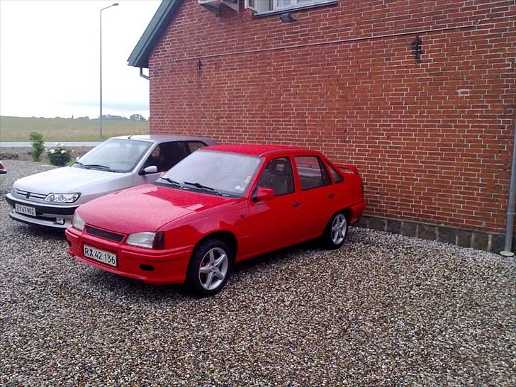 Opel kadett - kadett med lak + gsi skørter + alle emblemer fjernet billede 16