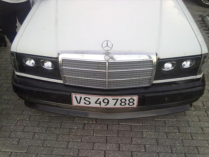 Mercedes Benz 190E SOLGT billede 18