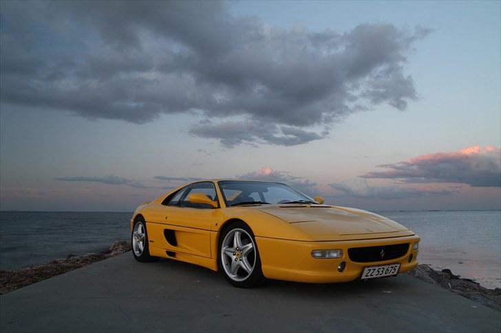 Ferrari 355F1 GTB billede 2