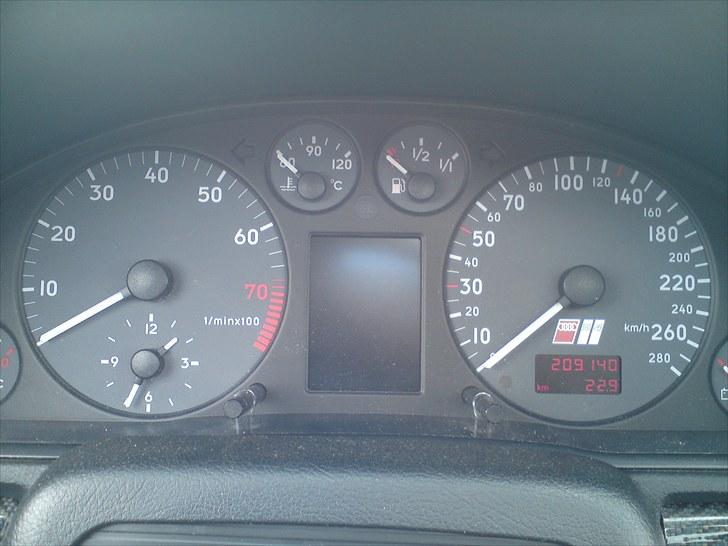 Audi S4 Quattro Avant. SOLGT. billede 9