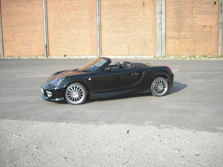 Toyota MRS - Ved det gamle skibsværft i Nakskov billede 6