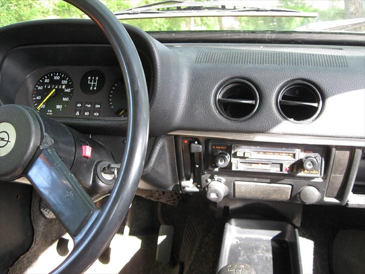 Opel Kadett C Sedan *projekt* billede 10