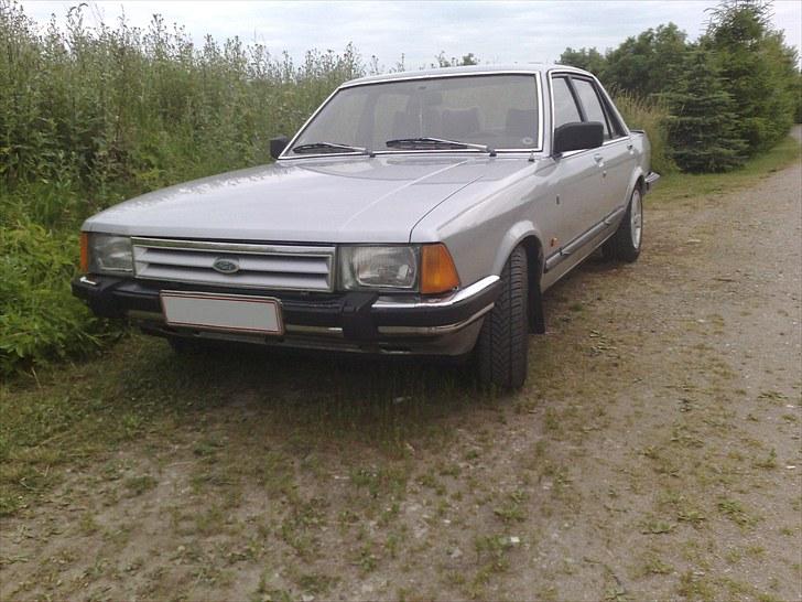 Ford Granada 2,8I Ghia V6 Aut...R.I.P. billede 20