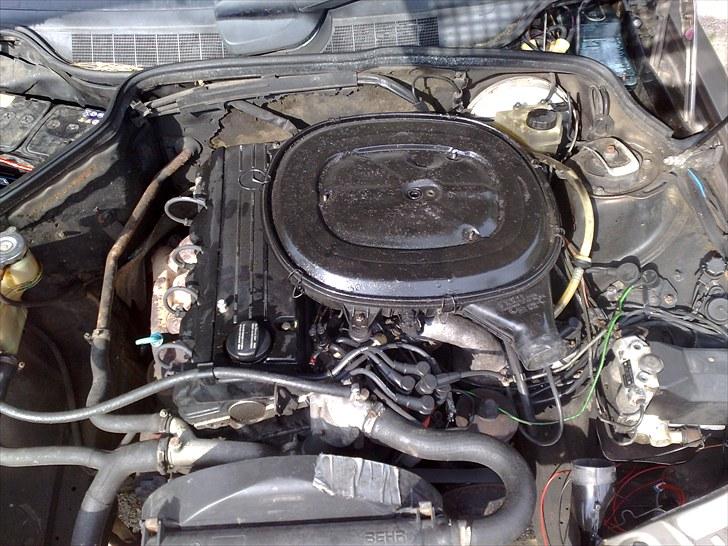 Mercedes Benz 190E..............(SOLGT) billede 6