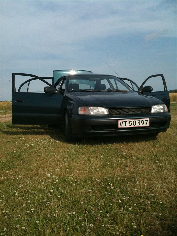 Toyota Carina E billede 2