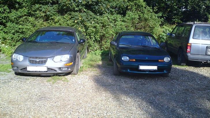 Chrysler NEON skadet - M300 og neon til sammen lingning lille neon stor M300 billede 9