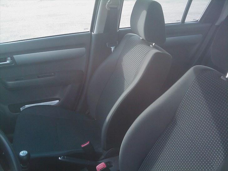 Suzuki swift 1,5 GLX billede 6