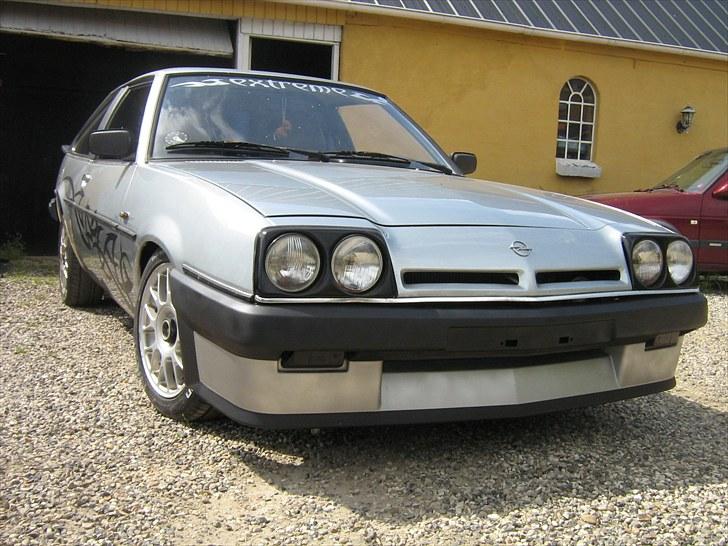 Opel Manta B CC 2,0 billede 3