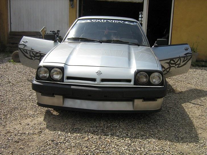 Opel Manta B CC 2,0 billede 6