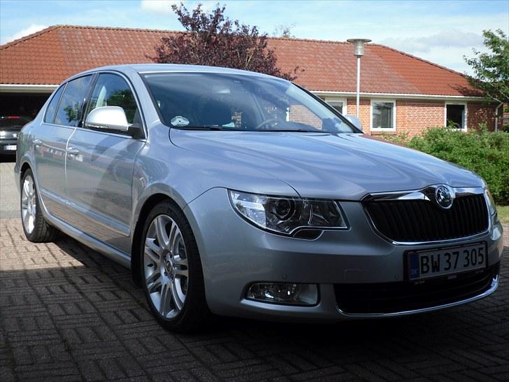 Skoda Superb 2.0 TDI CR 170 HK - Fin sænkning. billede 7