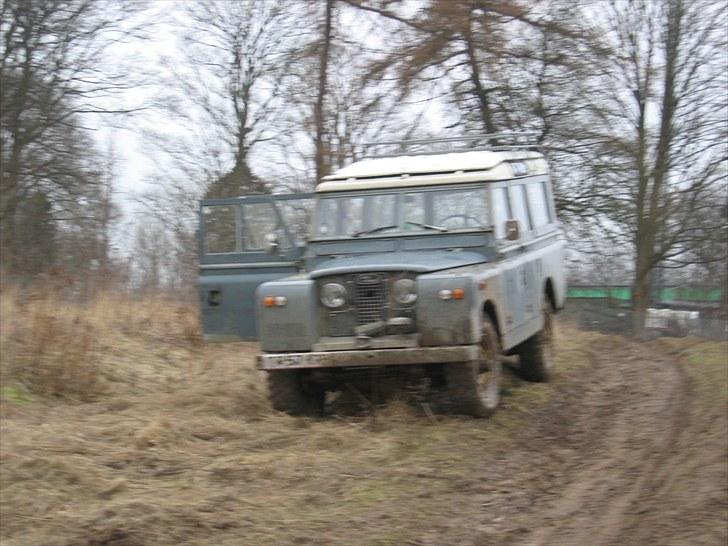 Land Rover 109 IIa - Tidl. Bil billede 2