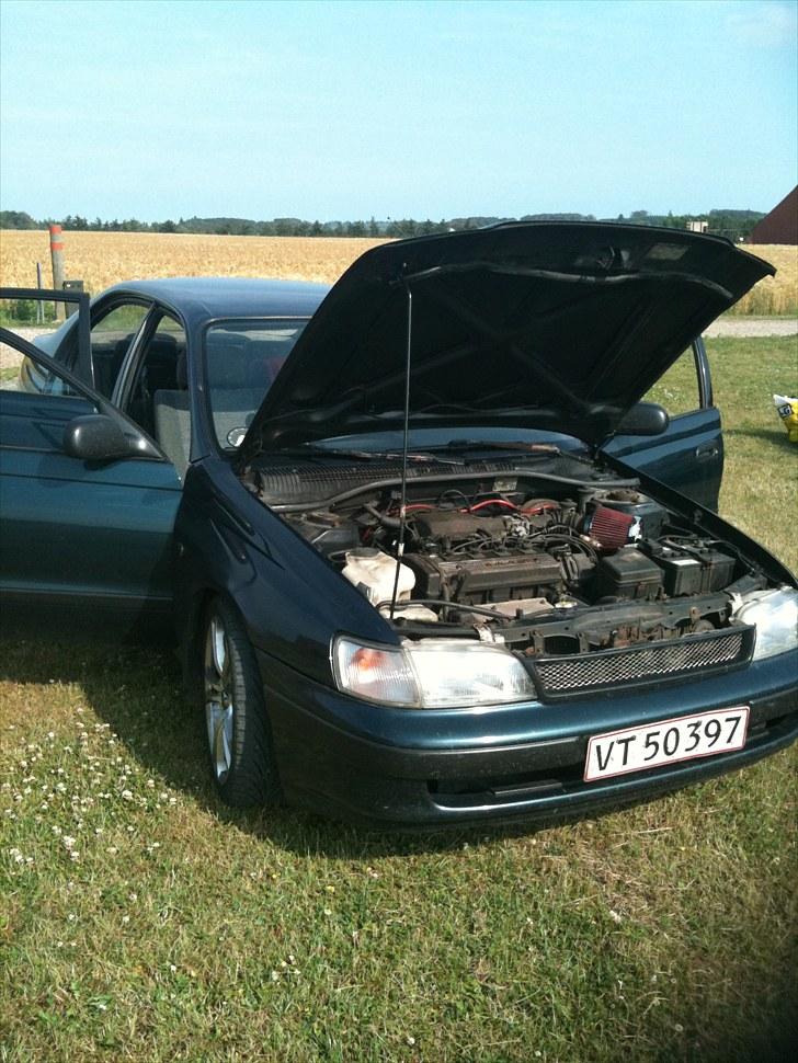 Toyota Carina E billede 8