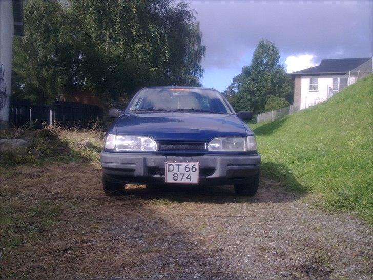 Ford Sierra 2.0 DOHC (Væk) billede 2