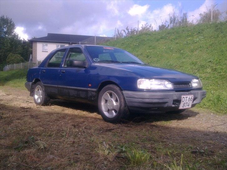 Ford Sierra 2.0 DOHC (Væk) billede 3