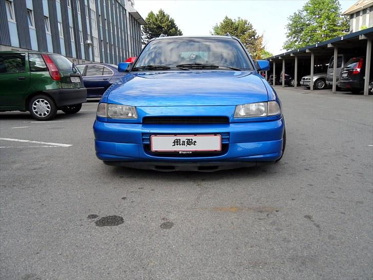 Opel Astra F Caravan billede 1