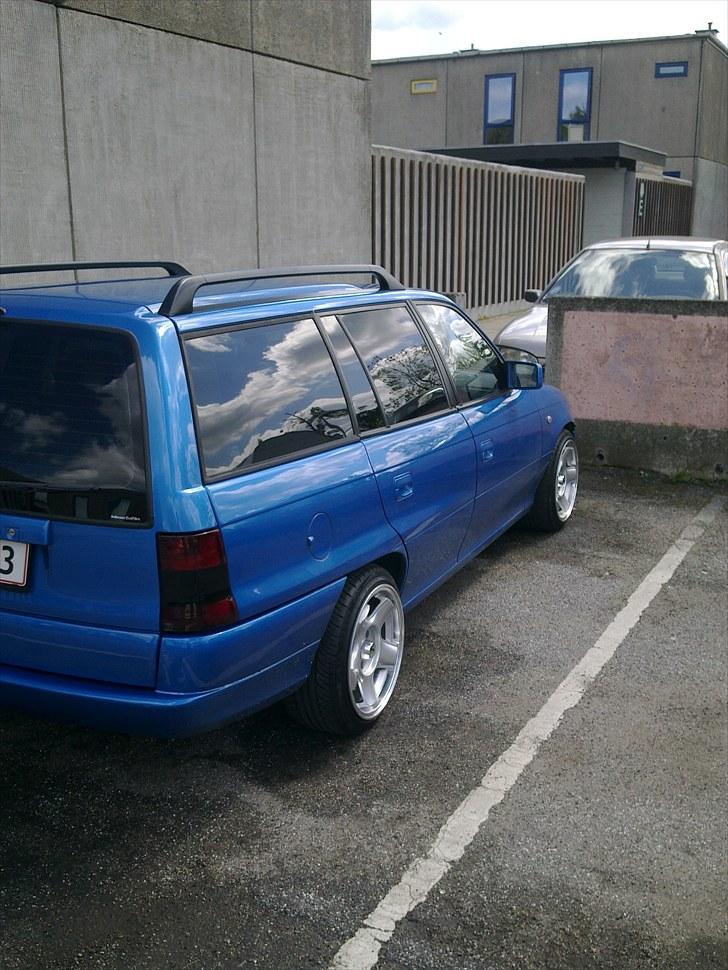 Opel Astra F Caravan billede 7