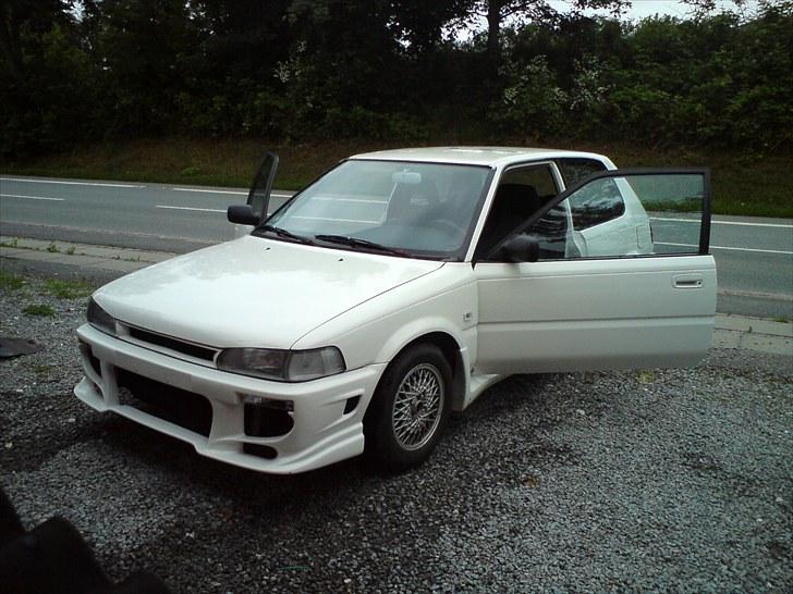 Toyota corolla 1,3  solgt billede 1