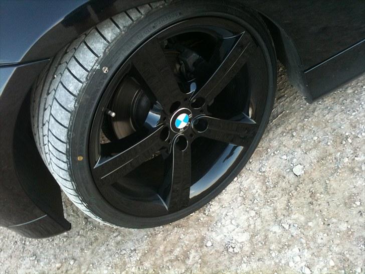 BMW 320i E90 billede 2