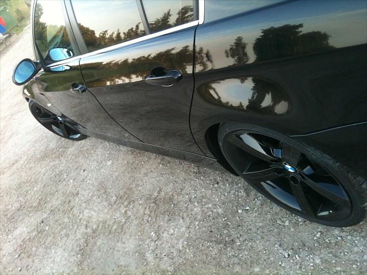 BMW 320i E90 billede 9