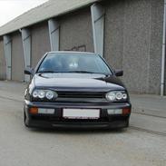 VW Golf Mk Ill Totalskadet. 