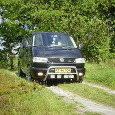 VW transporter (caravelle)