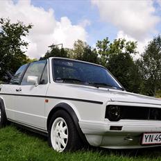 VW Golf 1 Cabriolet *solgt*