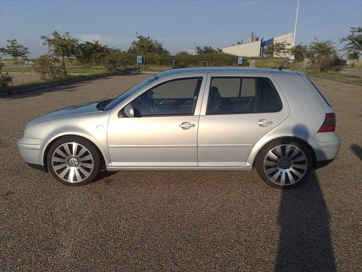 VW Golf 4 TDi Highline billede 3