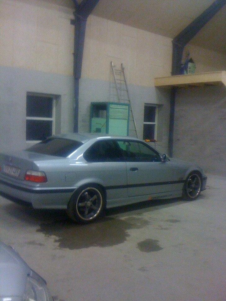 BMW e36 320i Coupé Solgt billede 1