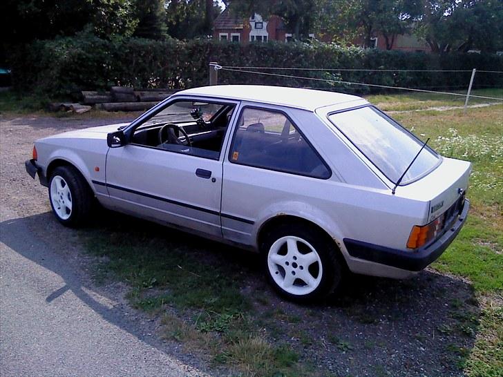 Ford  escort mk3  solgt billede 8