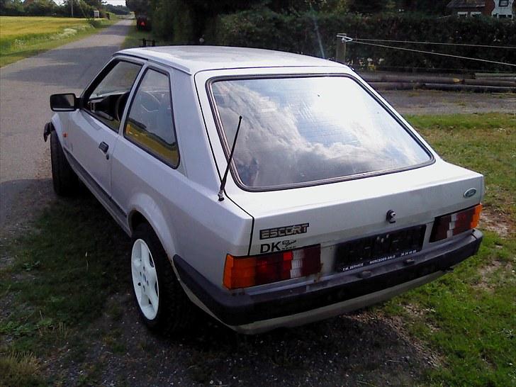 Ford  escort mk3  solgt billede 9