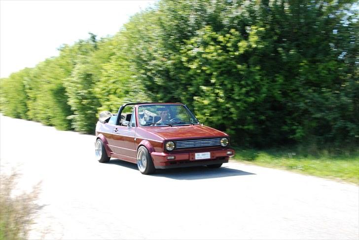 VW  Golf cab - SOLGT billede 6