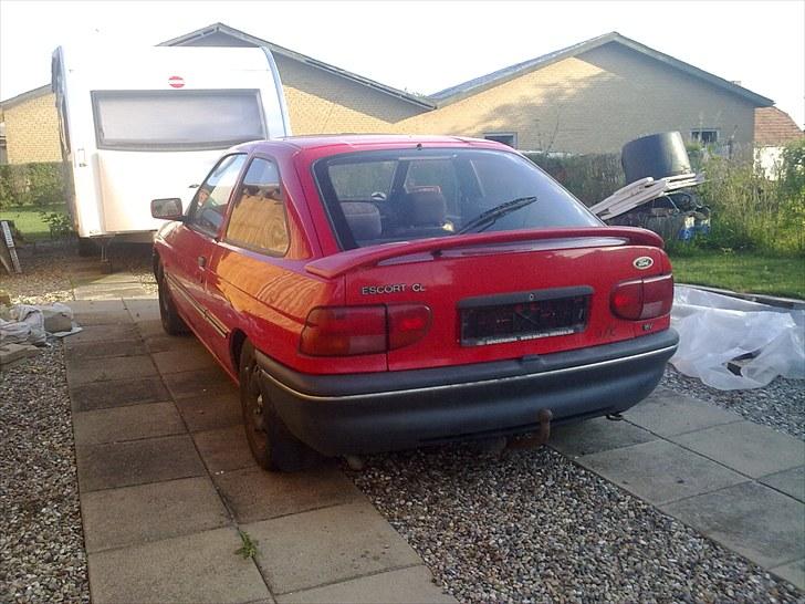Ford Escort #Solgt# billede 2