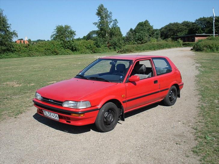 Toyota Corolla ee90  billede 1
