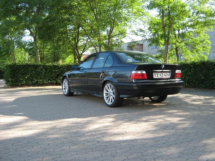 BMW E36 318i billede 2