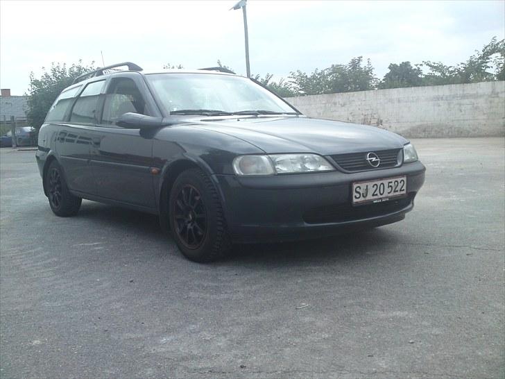 Opel Vectra B 1,6 16v (Solgt) billede 2
