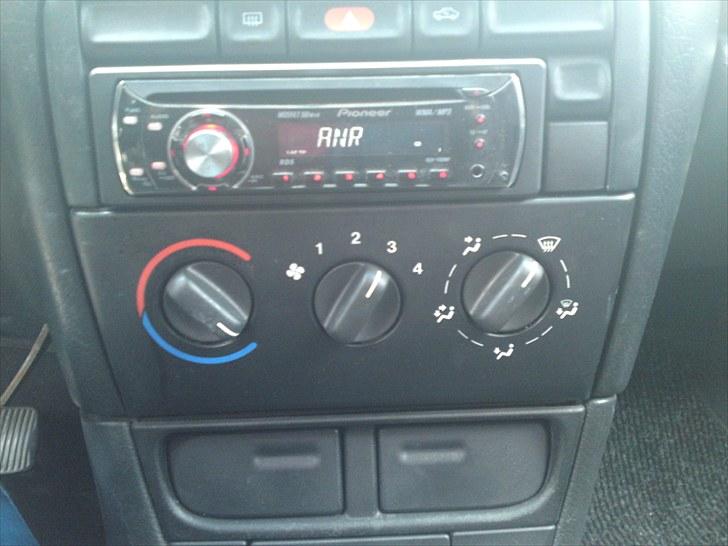 Opel Vectra B 1,6 16v (Solgt) billede 7