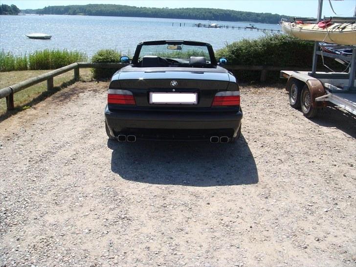 BMW 325i Cabriolet - Solgt billede 6
