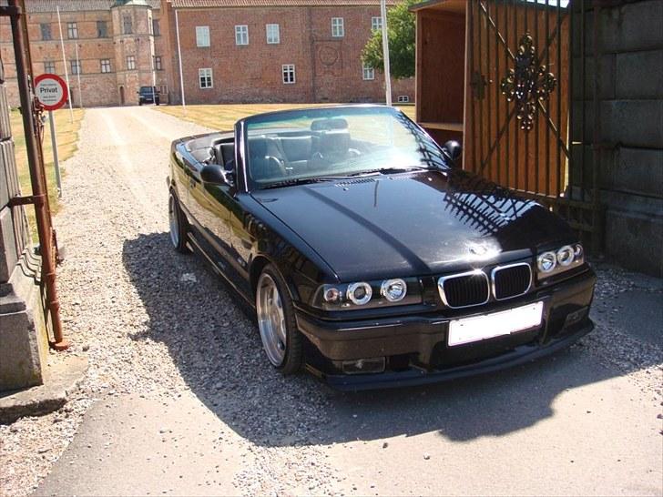 BMW 325i Cabriolet - Solgt billede 12