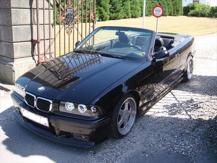 BMW 325i Cabriolet - Solgt billede 16
