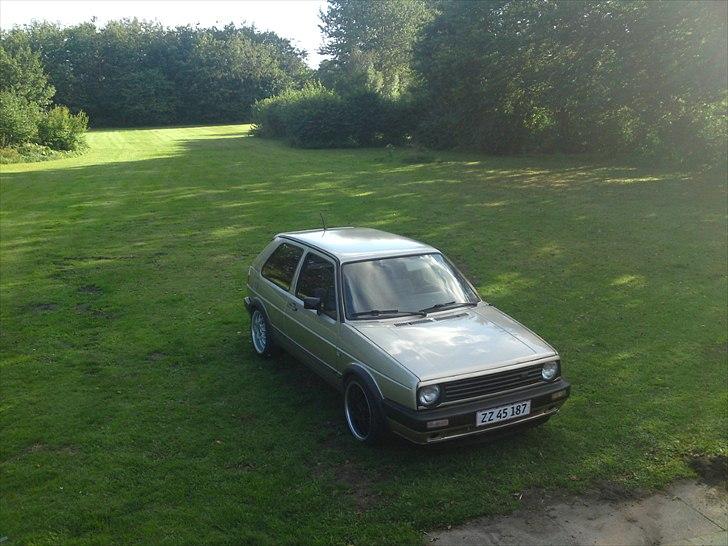 VW golf  SOLGT billede 1